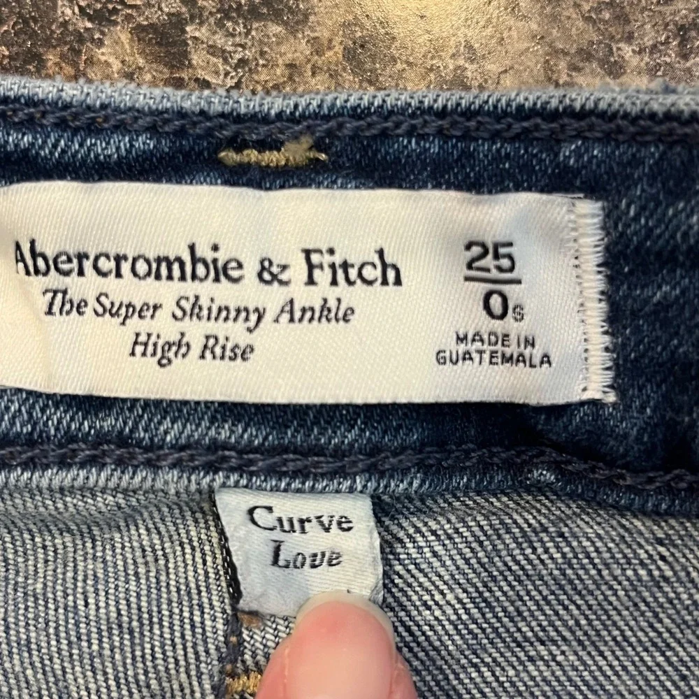 Abercrombie Fitch The Super‎ Skinny Ankle High Rise Distressed Jeans Size 25